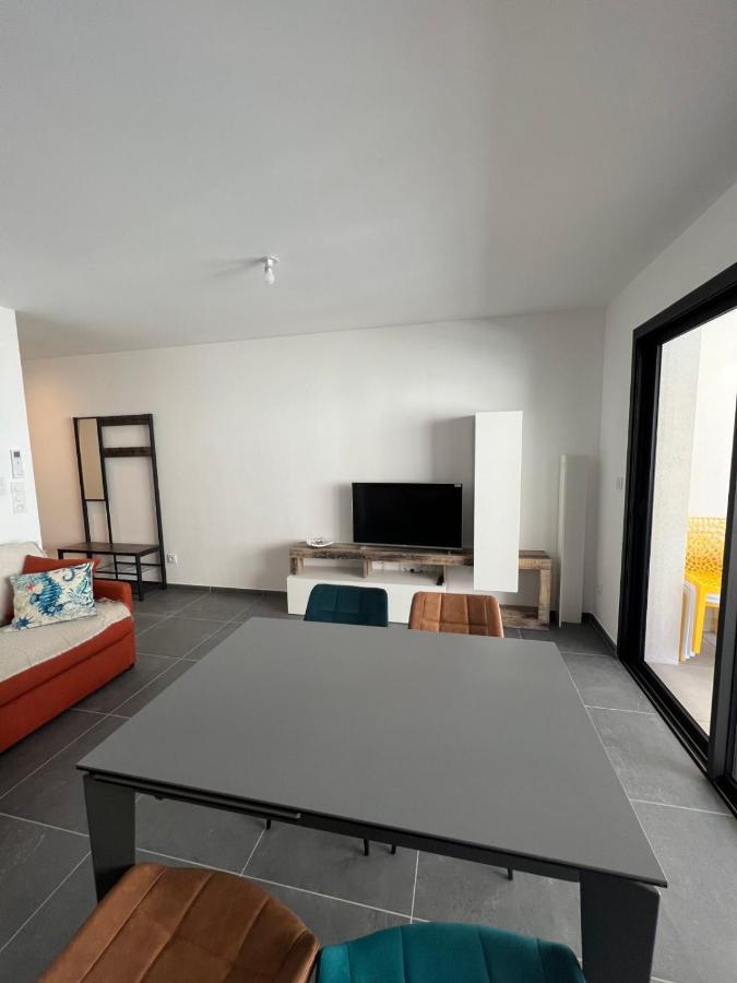 Villa Marie 2 Appartement Tout Confort Climatise 1 Chambre Proche Plage Le Grau-du-Roi Ngoại thất bức ảnh
