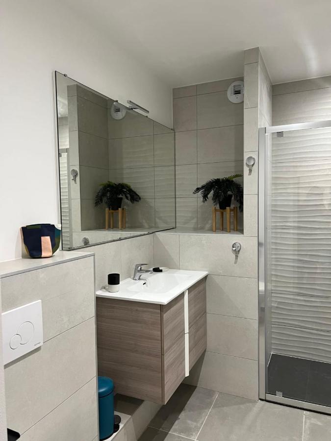 Villa Marie 2 Appartement Tout Confort Climatise 1 Chambre Proche Plage Le Grau-du-Roi Ngoại thất bức ảnh
